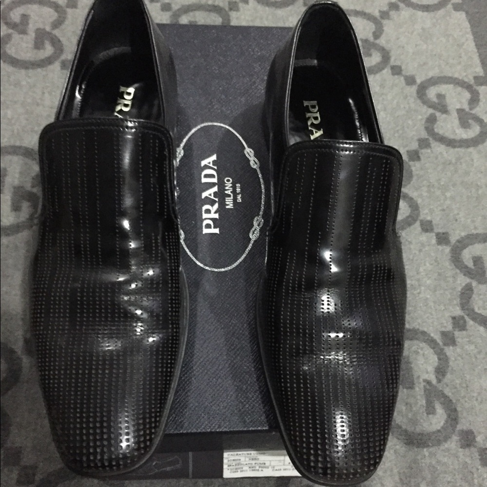 100% AUTHENTIC PRADA LOAFER SHOES SZ P 9.5 US 10.5